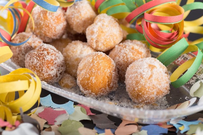 dolci di carnevale con la crema- 10 idee