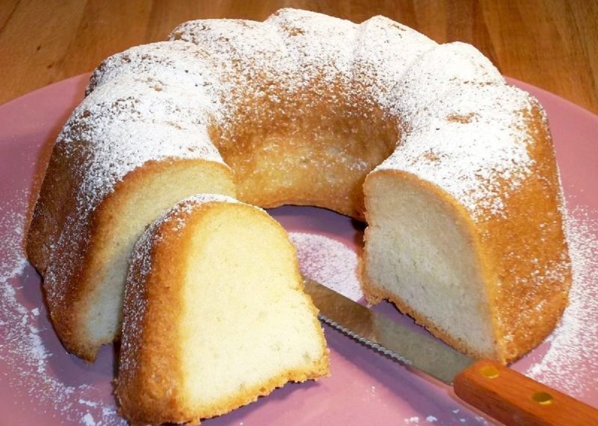 dolci di pasqua senza uova e burro ciambellone