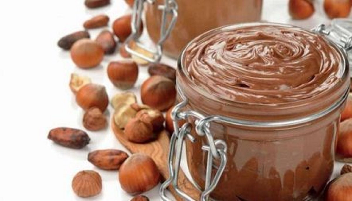 Dolci con uova di Pasqua al latte avanzate nutella 