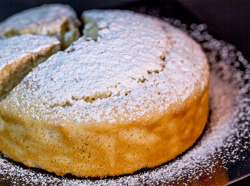 Torta in padella; acqua