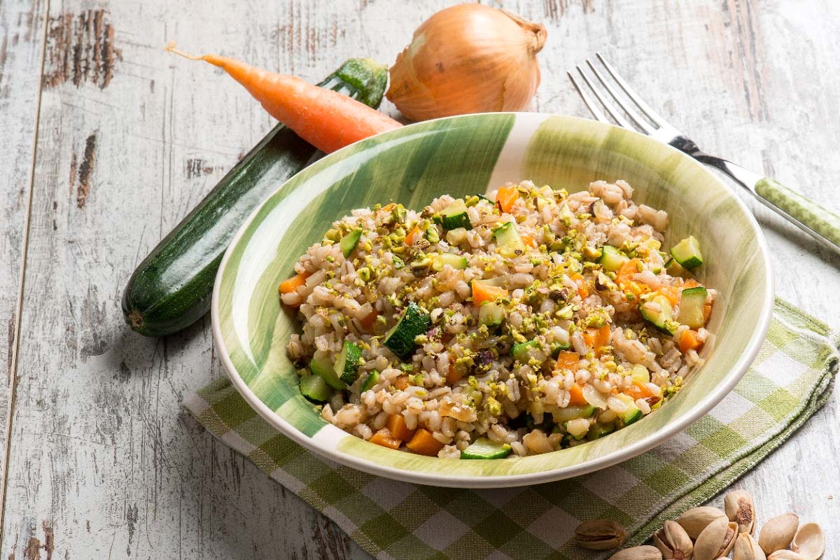 insalata di farro vegetariana