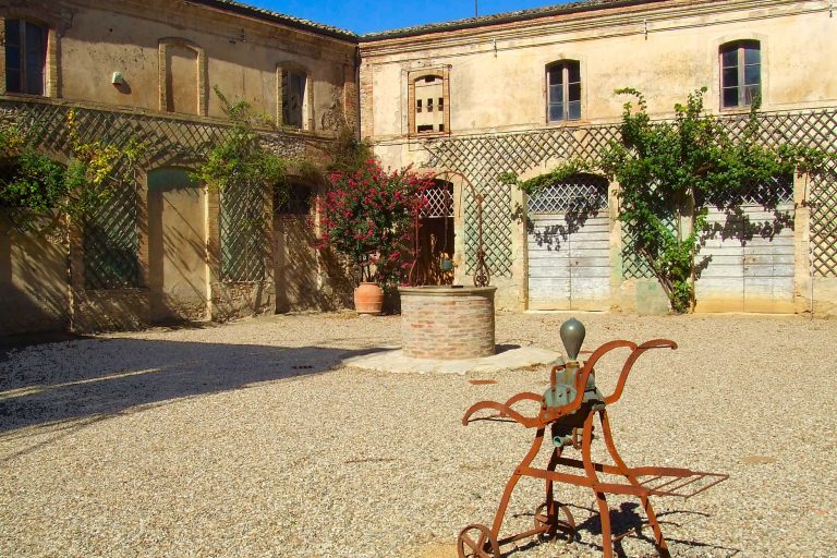 Agriturismo con cantina in toscana