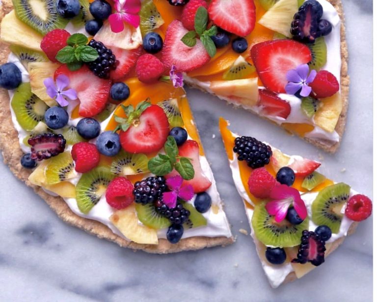 fruit pizza