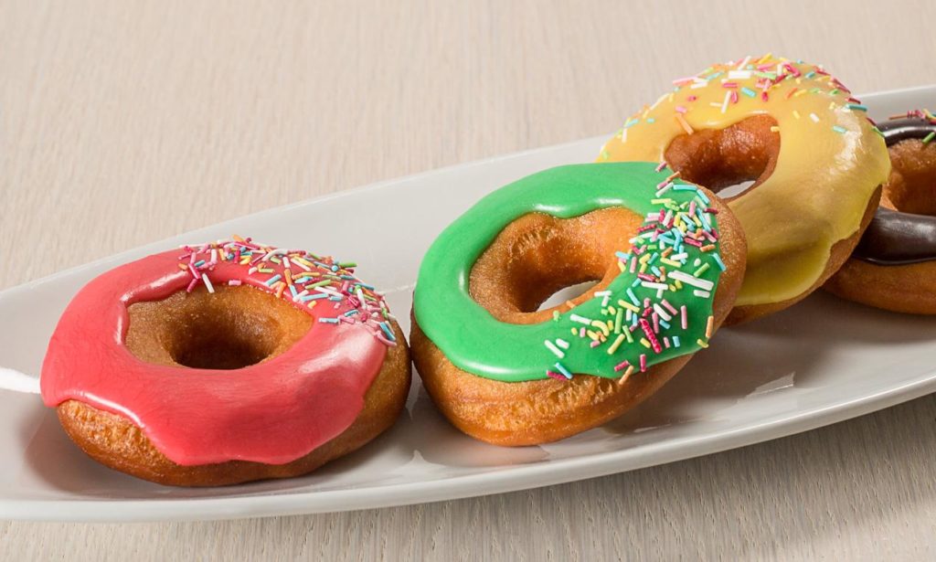 57f596f715a00 donuts glassati 1024x615