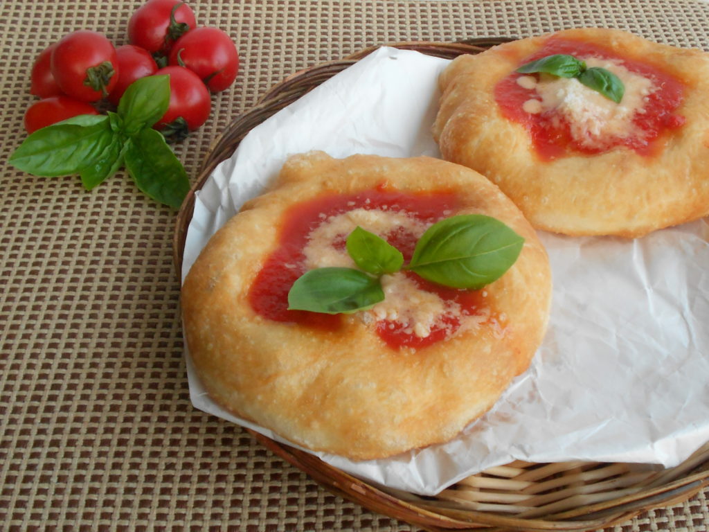 Pizzette fritte napoletane 1024x768