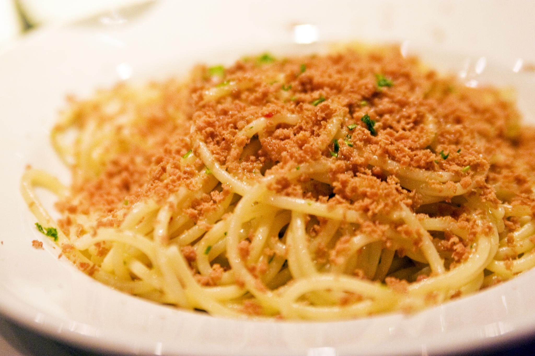 Pasta bottarga e limone, semplice e leggera