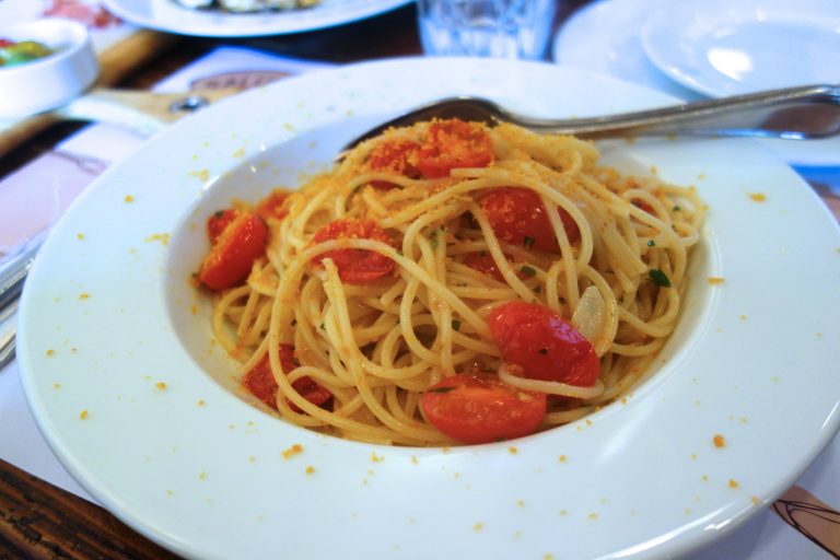 pasta bottarga e pomodorini