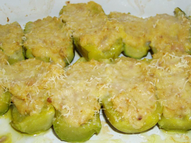 zucchine ripiene di tonno