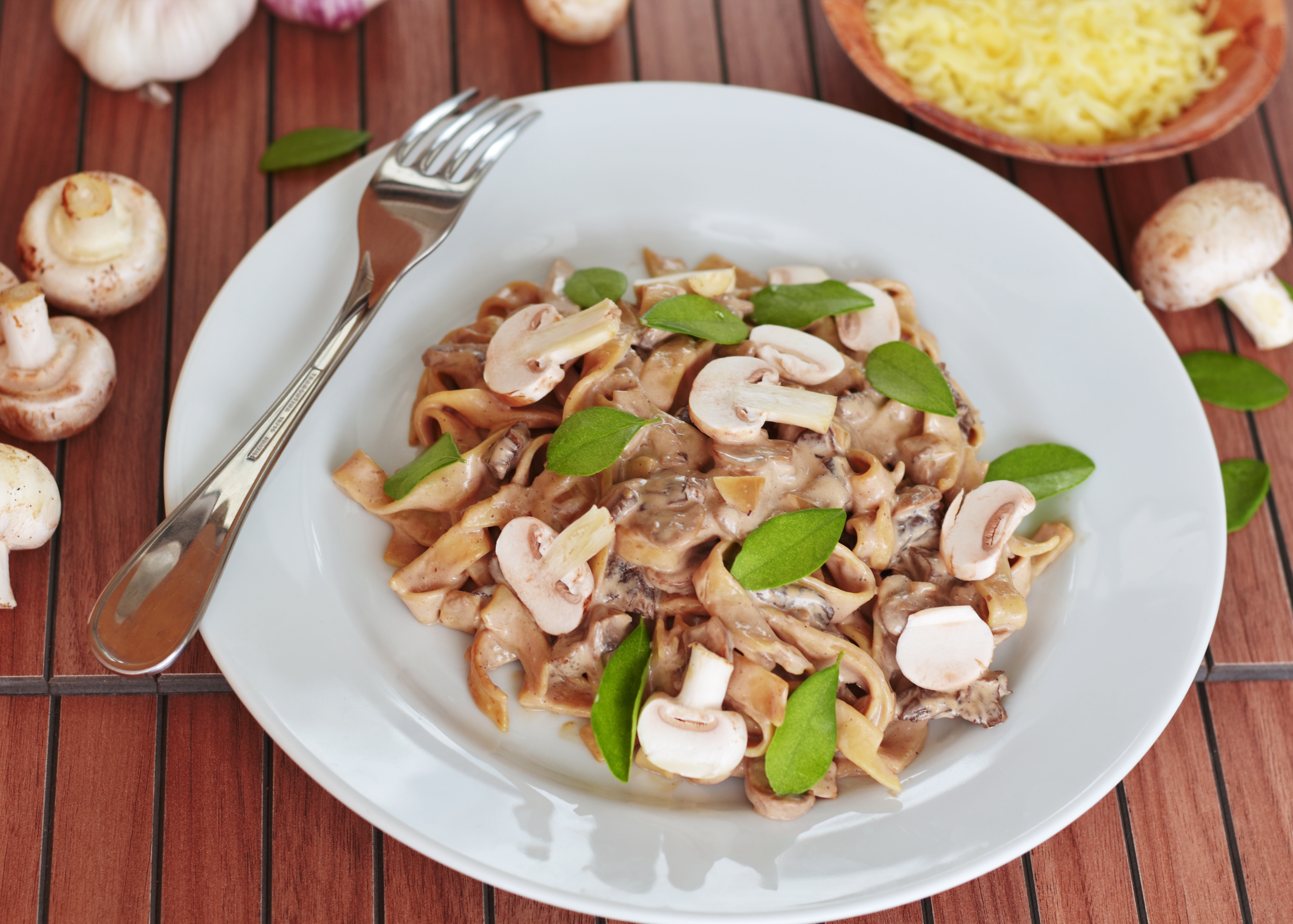 Pasta con castagne e funghi