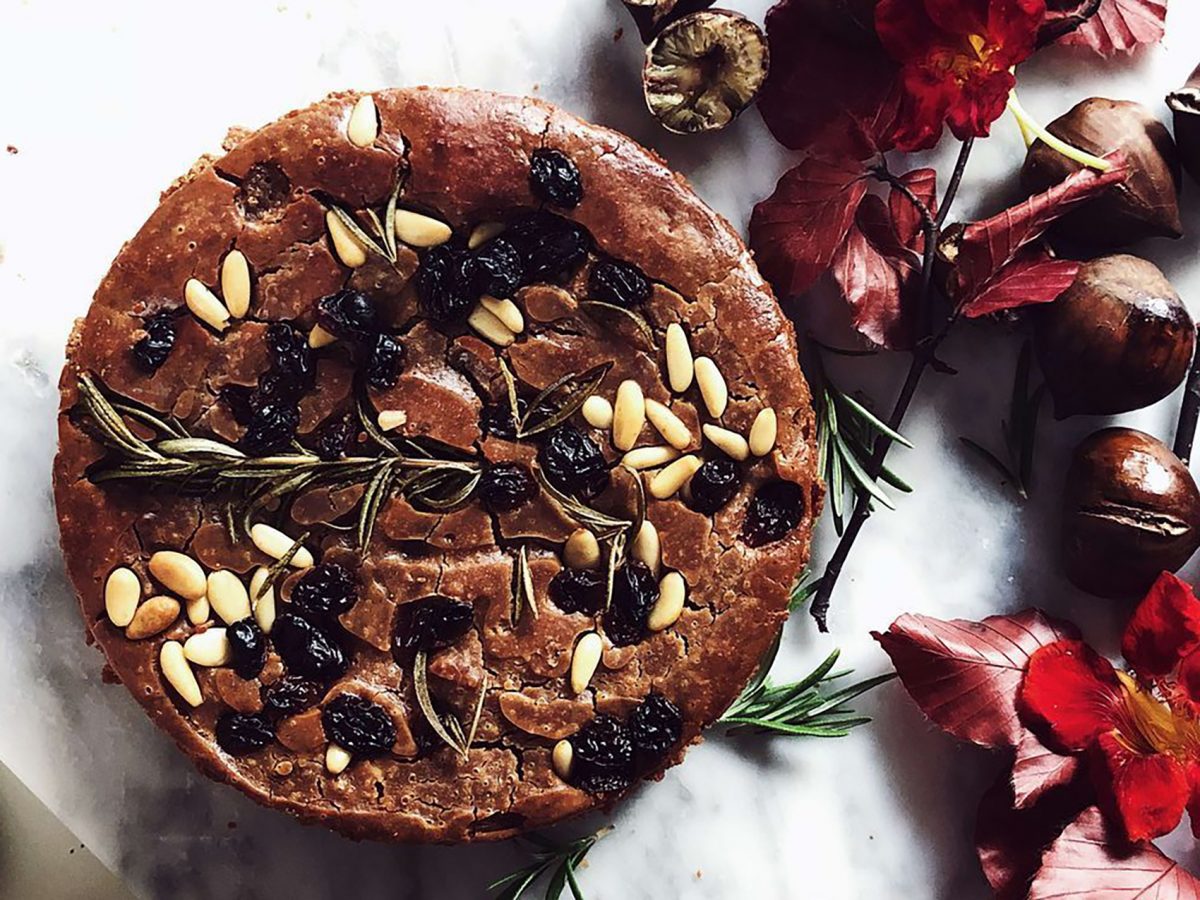 castagnaccio con castagne fresche preparazione