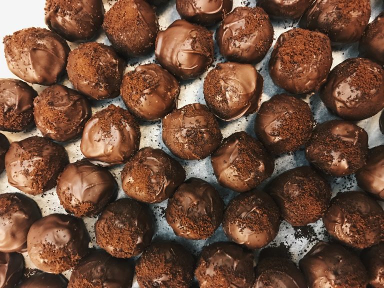 Castagne al rum e cioccolato ricetta