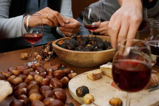 castagne secche al vino rosso preparazione