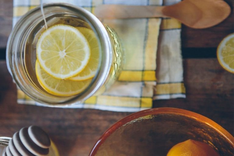 Cosa mangiare con febbre e mal di gola