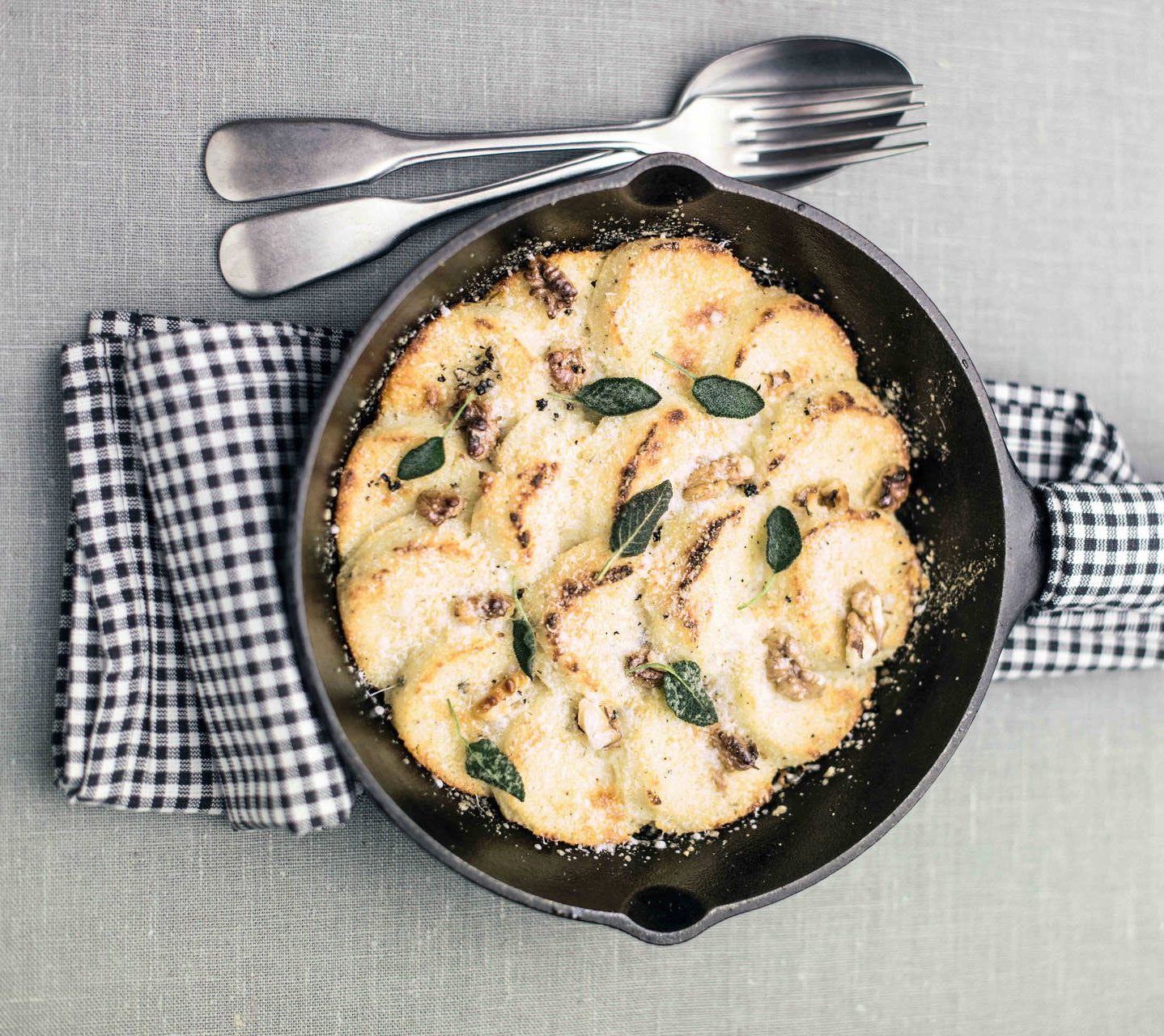 Gnocchi alla romana cotti in padella