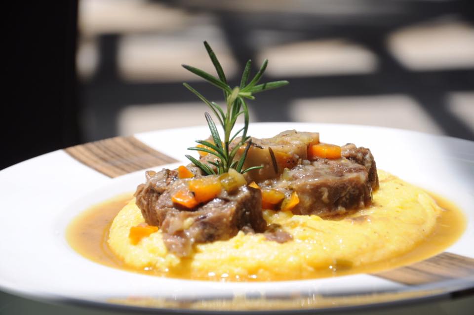 Ossobuco con polenta taragna