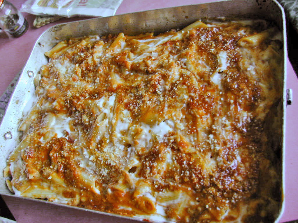 pasta al forno con mozzarella provola