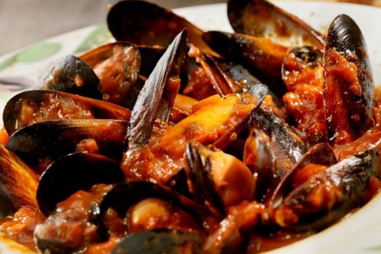 ricetta per cozze alla marinara con pomodoro