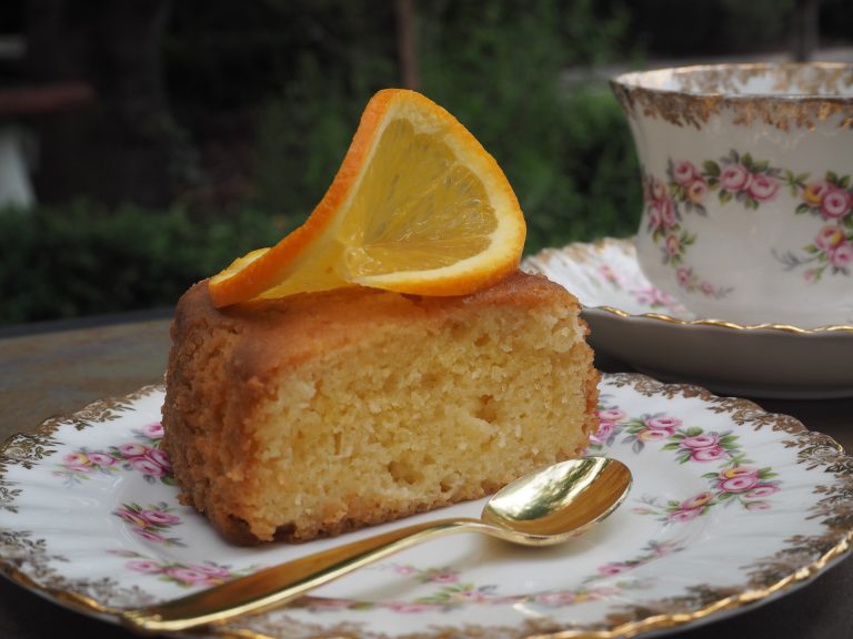 Torta all'arancia senza uova e burro con yogurt