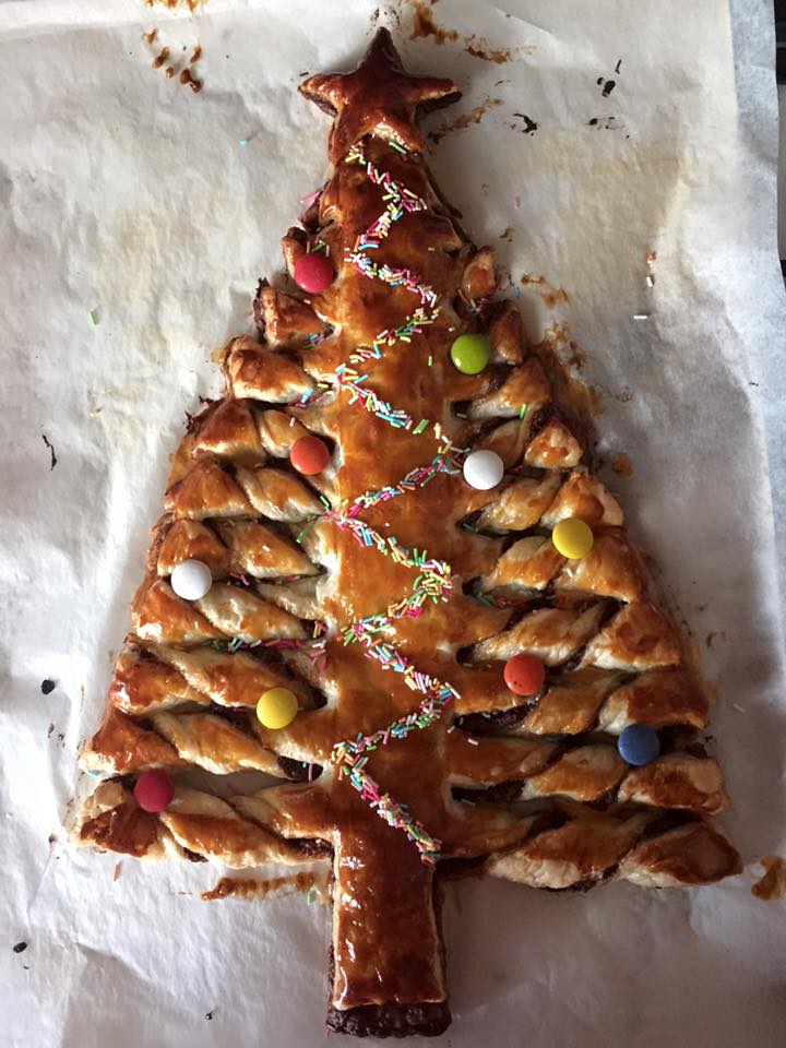 Albero di Natale alla Nutella con pasta sfoglia