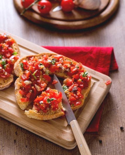 Friselle con pomodoro e alici