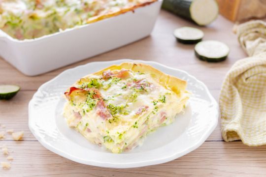 Lasagne bianche con zucchine e prosciutto