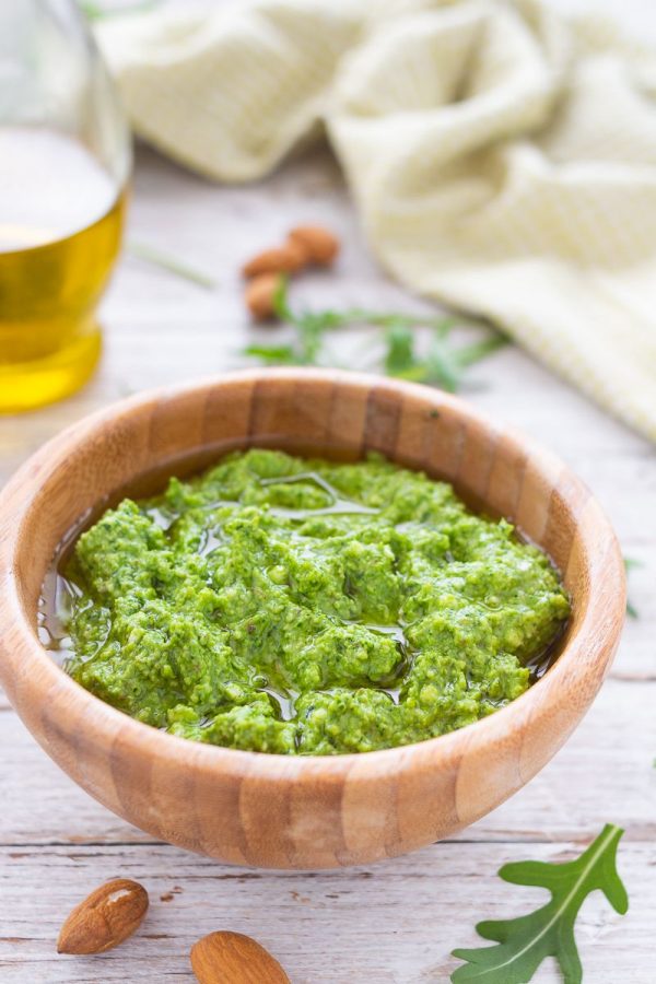 Pesto di rucola e mandorle