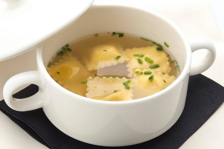 ravioli in brodo per natale