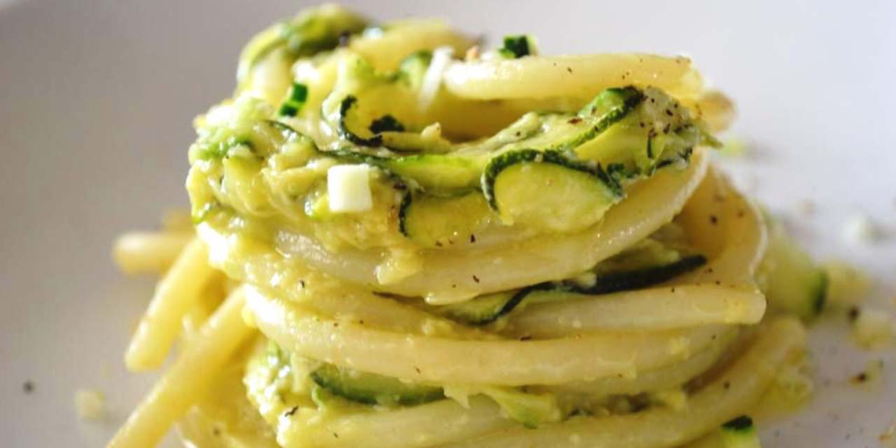 Carbonara di zucchine dietetica