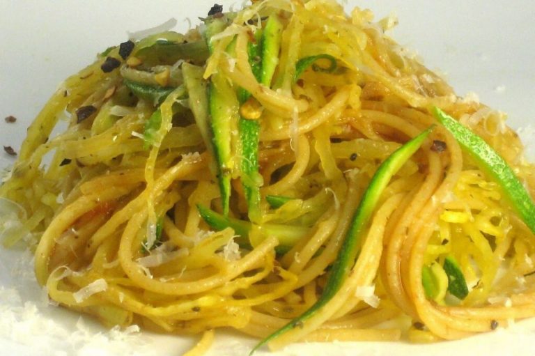 Carbonara di zucchine dietetica