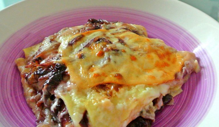 Radicchio al forno con formaggio e speck