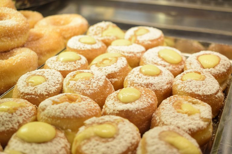 Ricetta dei bomboloni fritti alla crema