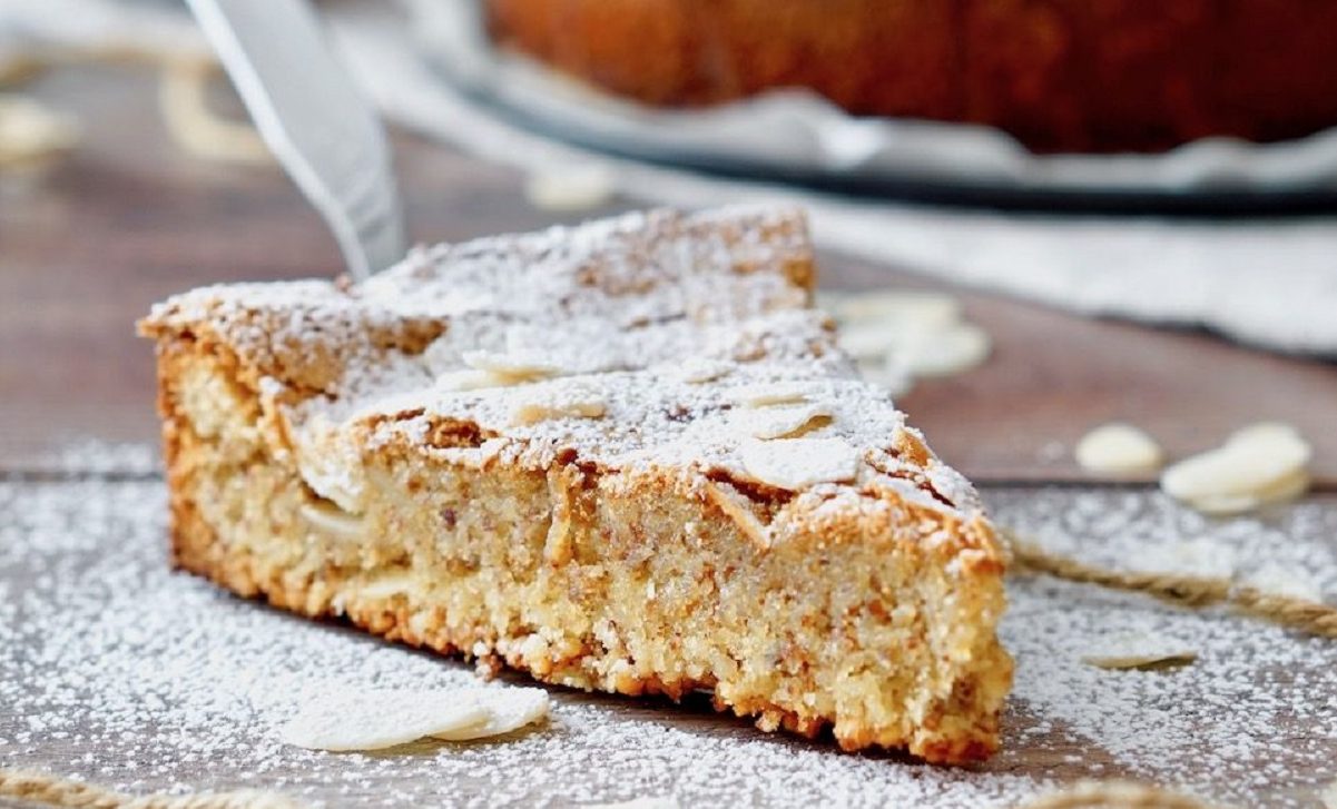 torta di mandorle senza farina e senza burro