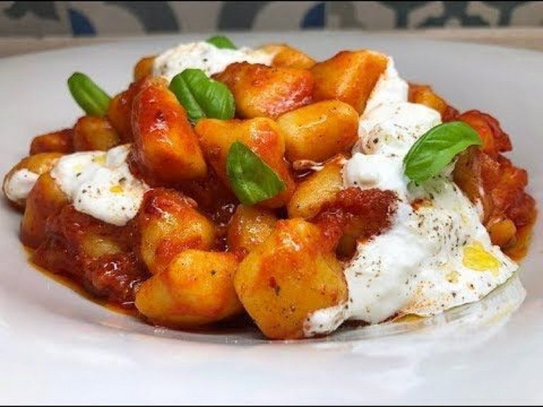 gnocchi nduja e burrata