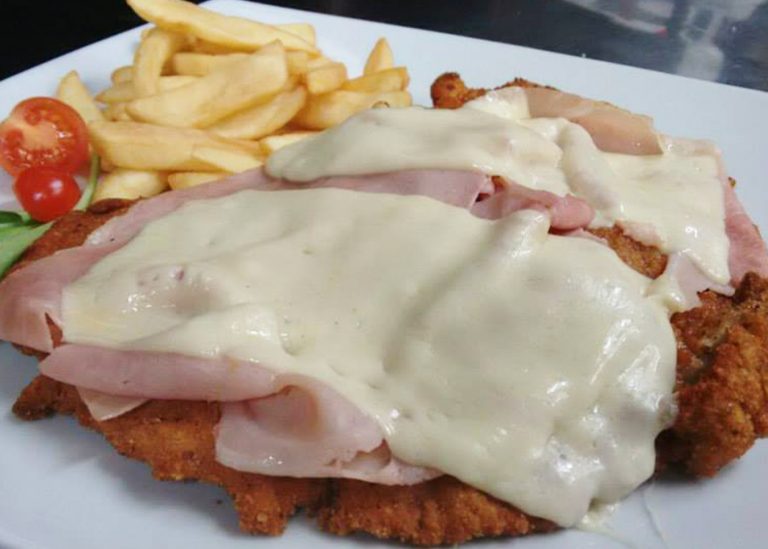 Petto di pollo alla valdostana al forno