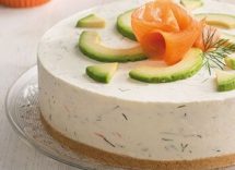 Cheesecake salata al salmone e avocado