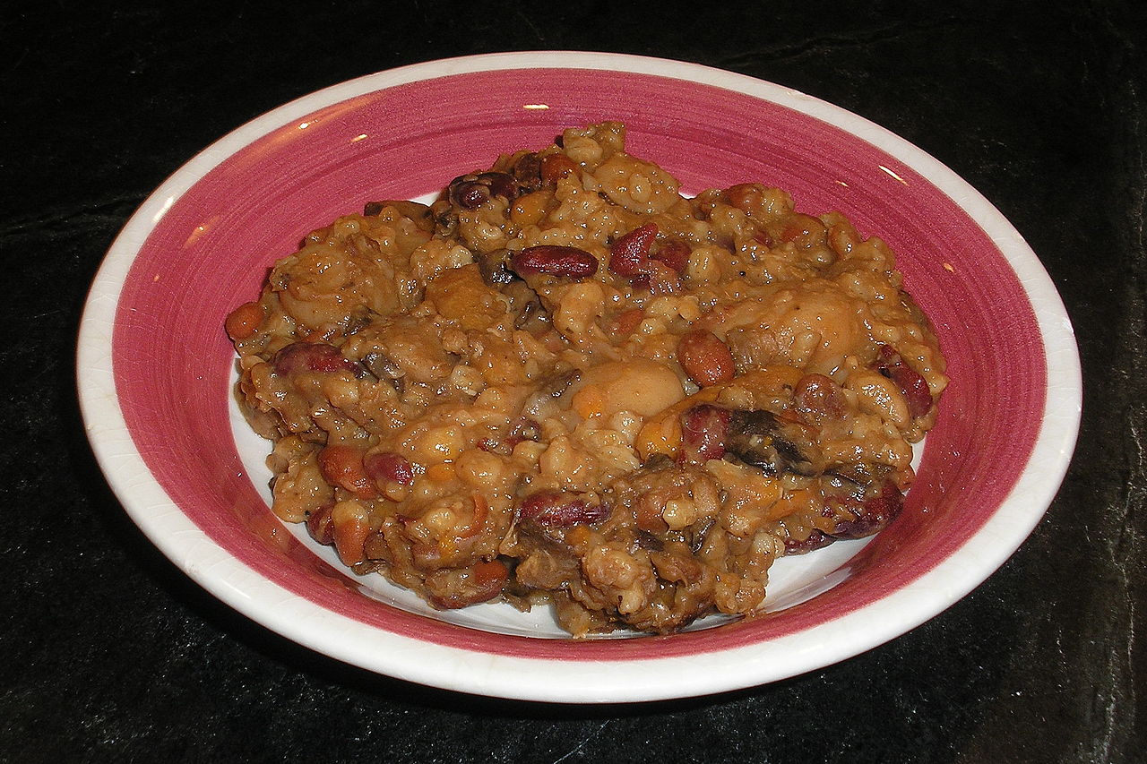 Cholent ricetta