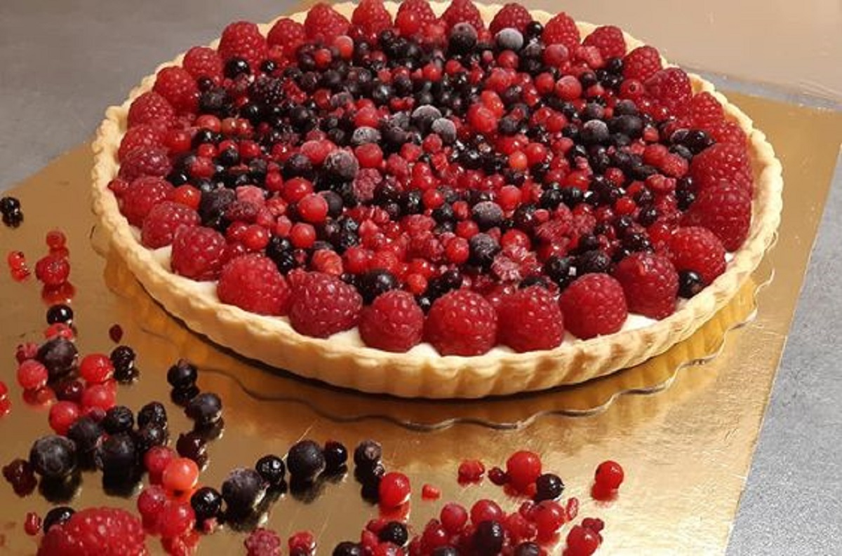 crostata vegana ai frutti di bosco