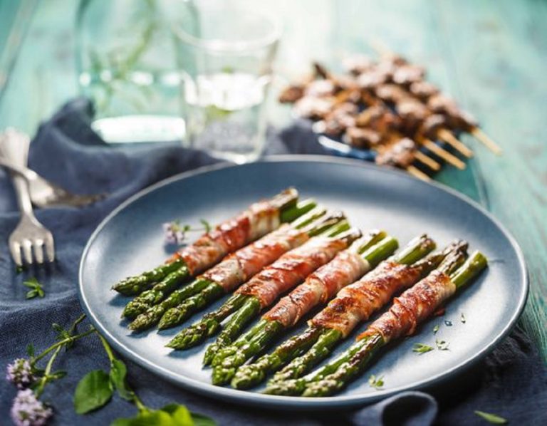 involtini di asparagi selvatici