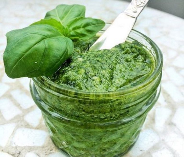 pesto di spinaci cotti