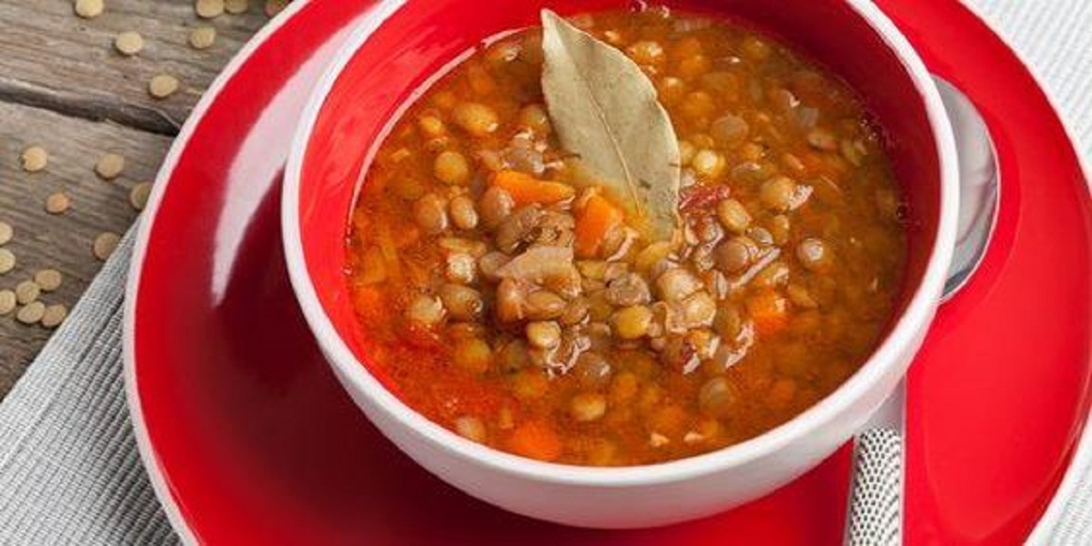 zuppa di lenticchie alla paprika