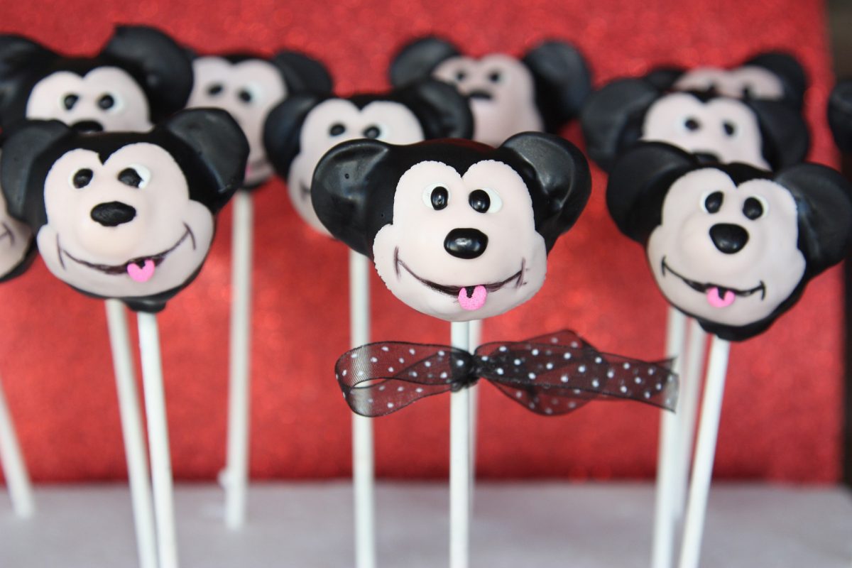 Cake pops Topolino ricetta