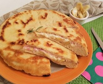 focaccia prosciutto e fontina