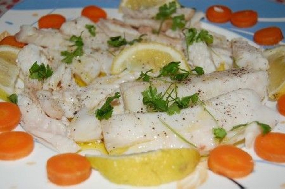 nasello bollito ricetta