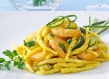 pasta con gamberetti e zucchine ricetta