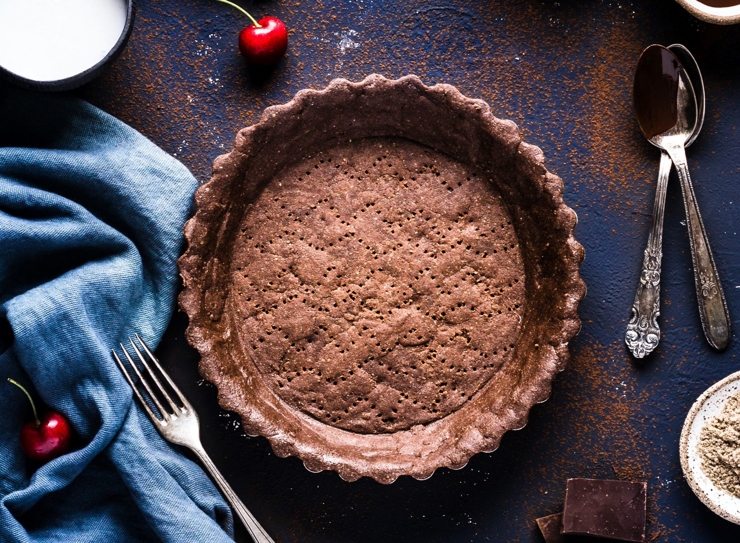 Pasta frolla con nocciole tritate