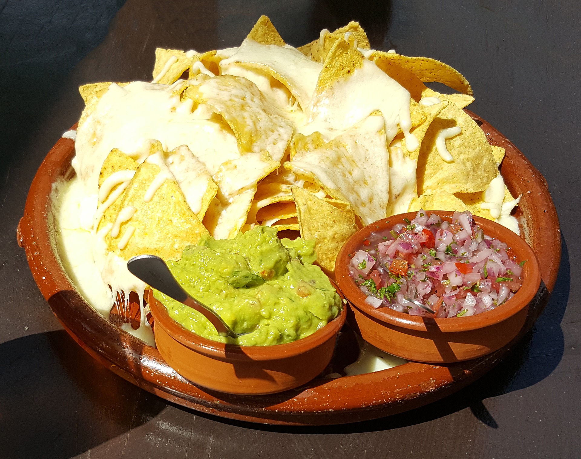 Ricetta per nachos al formaggio fuso