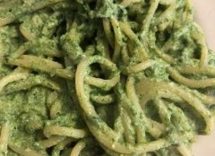 spaghetti con ricotta e spinaci