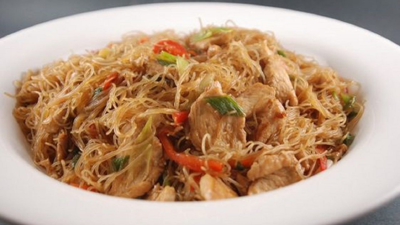 Vermicelli Di Riso Con Verdure E Pollo Primo Saporito Food Blog