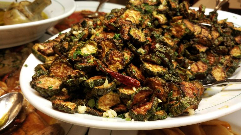 Zucchine alla poverella ricetta pugliese