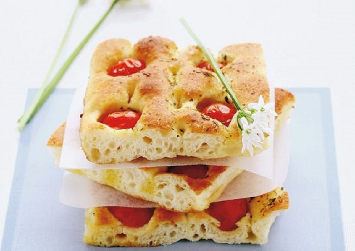 focaccia alla mediterranea sofficissima